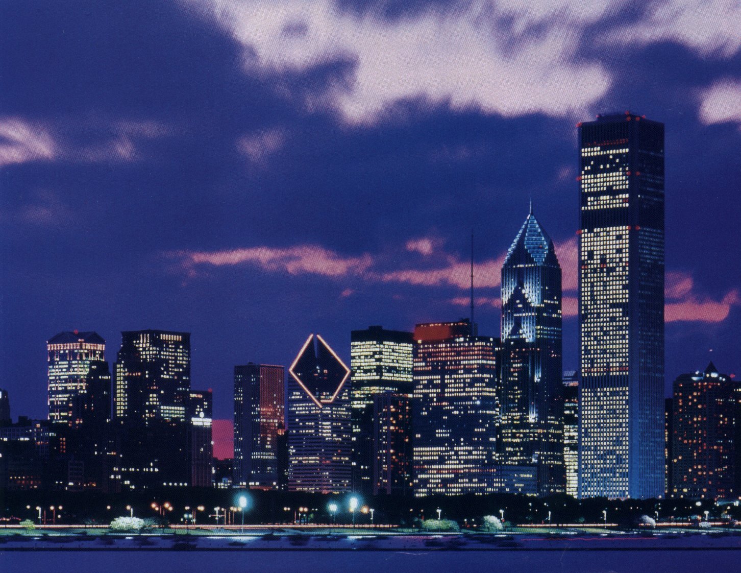 downtownnighttime-Chicago.jpg
